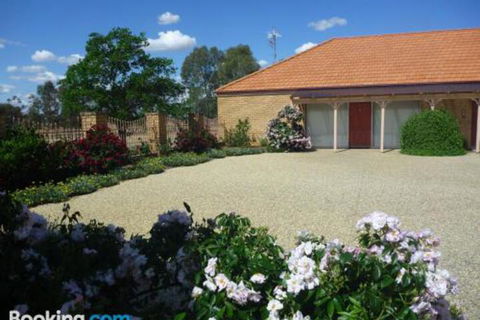 Fairways Bed & Breakfast At Jerilderie - Accommodation Gold Coast 0