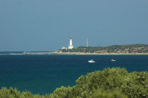 Twomeys Cottage - Gold Coast 4U 2