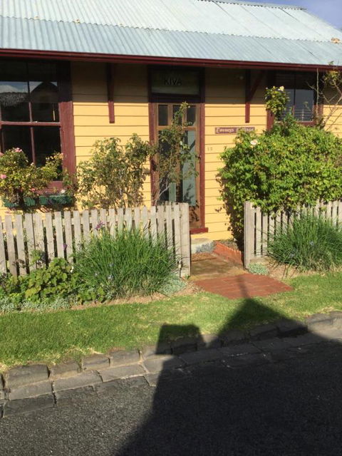 Twomeys Cottage - Gold Coast 4U 4