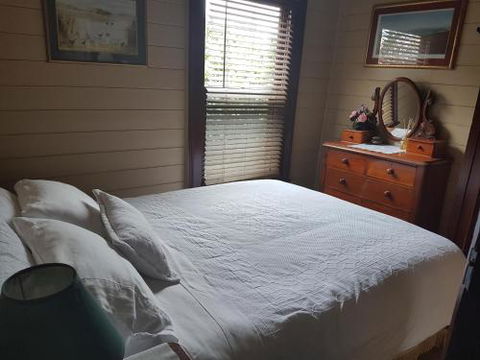 Twomeys Cottage - Gold Coast 4U 1
