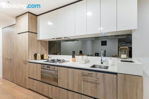Habitat Complex - Accommodation Gold Coast 5