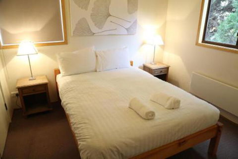 Whispering Pines 2 - Accommodation Gold Coast 5