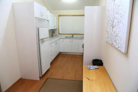Whispering Pines 2 - Accommodation Gold Coast 7