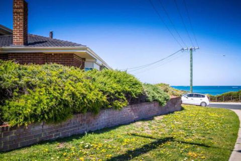 Yanchep Beach Retreat - Accommodation Gold Coast 2