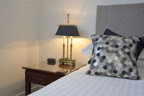 Sapphire Blue - Accommodation Gold Coast 4