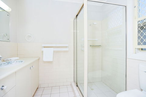Salt - - Accommodation Gold Coast 4
