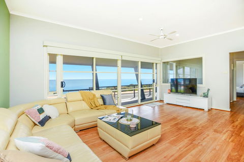 Salt - - Accommodation Gold Coast 3