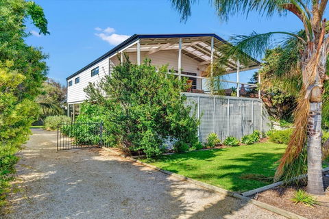 Zephyr Shores - Accommodation Gold Coast 1