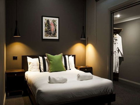 Criterion Hotel Sale - Accommodation Gold Coast 4
