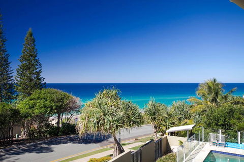 2 Hale Lani - Accommodation Gold Coast 4
