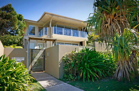 2 Hale Lani - Accommodation Gold Coast 2