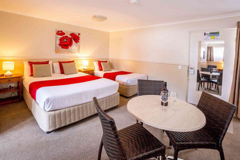 Apple & Grape Motel - Accommodation Gold Coast 1