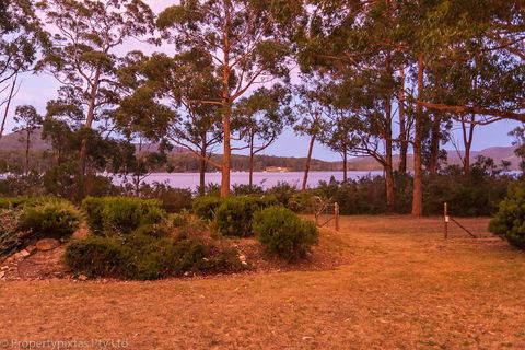 Bay Retreat Port Arthur - Accommodation Gold Coast 0