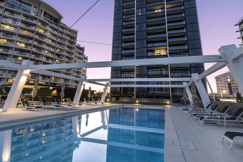 Avani Broadbeach Residences - Accommodation Gold Coast 3