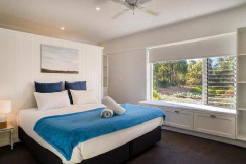 The White House At Wallcliffe Farms - Gold Coast 4U 7