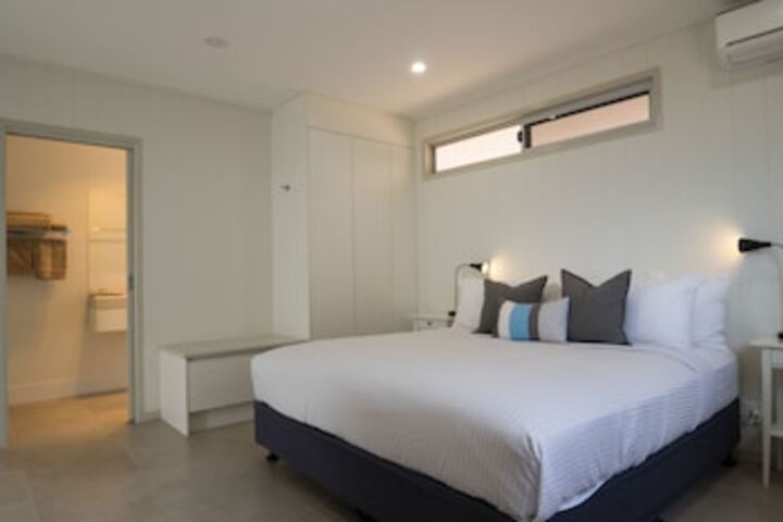 Trustums Hill ACT Gold Coast 4U