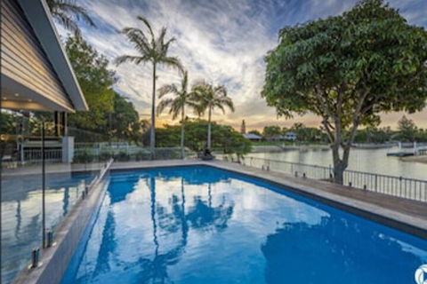 Casa Royale - Gold Coast 4U 0