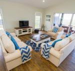 The Boat House - Accommodation Gold Coast