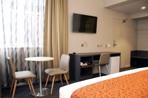 Mercure Orange - Accommodation Gold Coast 0