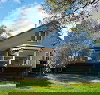 Boatshed Villa Green Door - Accommodation Gold Coast