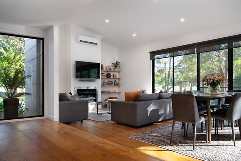 Casa Lagrima - Accommodation Gold Coast 6