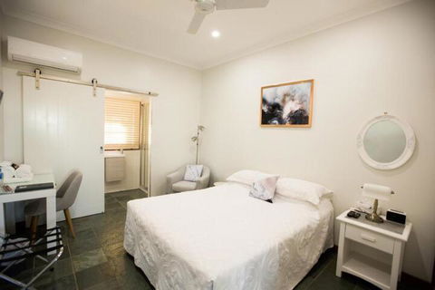 The Block Vista B & B - Accommodation Gold Coast 3