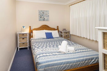 Central Park 7 - The Convenience Of Location & The Warmth Of Comfortable Living - Accommodation Gold Coast 0