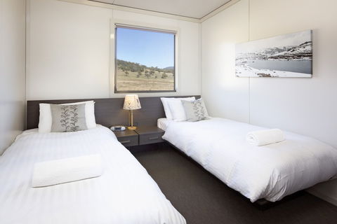 Ecocrackenback 10 'Sustainable Chalet Close To The Slopes.' - Accommodation Gold Coast 2