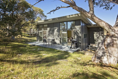 Ecocrackenback 10 'Sustainable Chalet Close To The Slopes.' - Accommodation Gold Coast 0