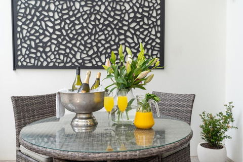CENTRAL NO 5 LUXURY APARTMENT - Accommodation Gold Coast 3
