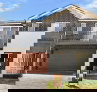 Glenfield Villas Sydney - 1 Gold Coast