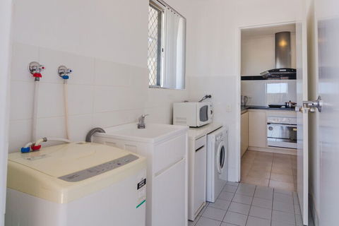 Cosy Murdoch Home - Accommodation Gold Coast 4