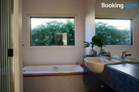 Lumeah - Accommodation Gold Coast 3