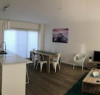 Santa Monica Lodge - Gold Coast 4U