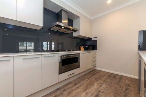 Tomaree Road 19 The Cottage - Accommodation Gold Coast 6