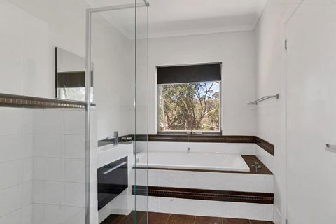 Tree Lodge - Gold Coast 4U 5