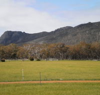 Manyat Peak Cottages - Gold Coast 4U