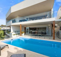 Ultimate Beach House - Gold Coast 4U