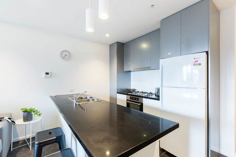SONYA, 2BDR Southbank Apartment - Accommodation Gold Coast 5