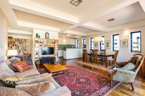 BELLE, 2BDR Melbourne Apartment - Accommodation Gold Coast 0