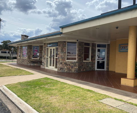 Horse And Jockey Hotel Motel - Accommodation Gold Coast 2