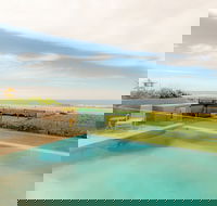 Absolute Beachfront Holiday House - Gold Coast 4U