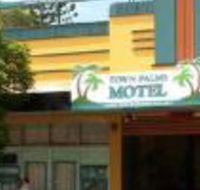 Town Palms Motel - Gold Coast 4U