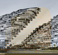 Ovolo Nishi - Gold Coast 4U
