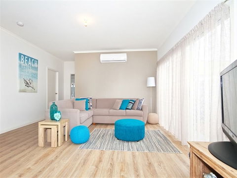 Seas The Day - Accommodation Gold Coast 4