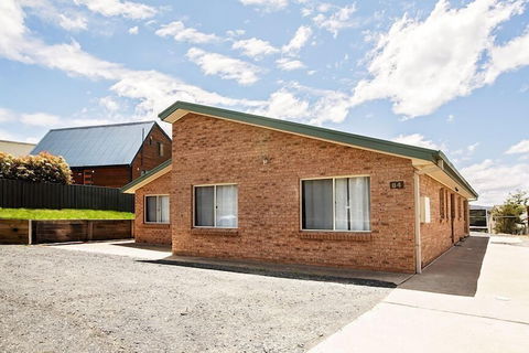 Mountain Lodge - Accommodation Gold Coast 1