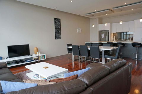 Summer Salt - Accommodation Gold Coast 1