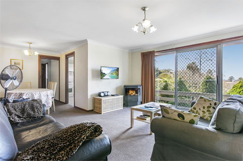 Wentworth Rose - Accommodation Gold Coast 1
