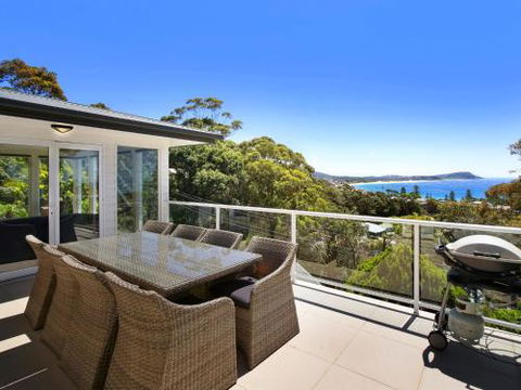 Ocean Breeze 41 Kurrawyba Avenue Terrigal - Accommodation Gold Coast 3