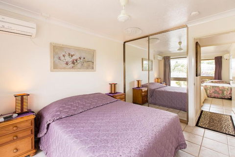 Marcol Place Holiday Apartments - Gold Coast 4U 4